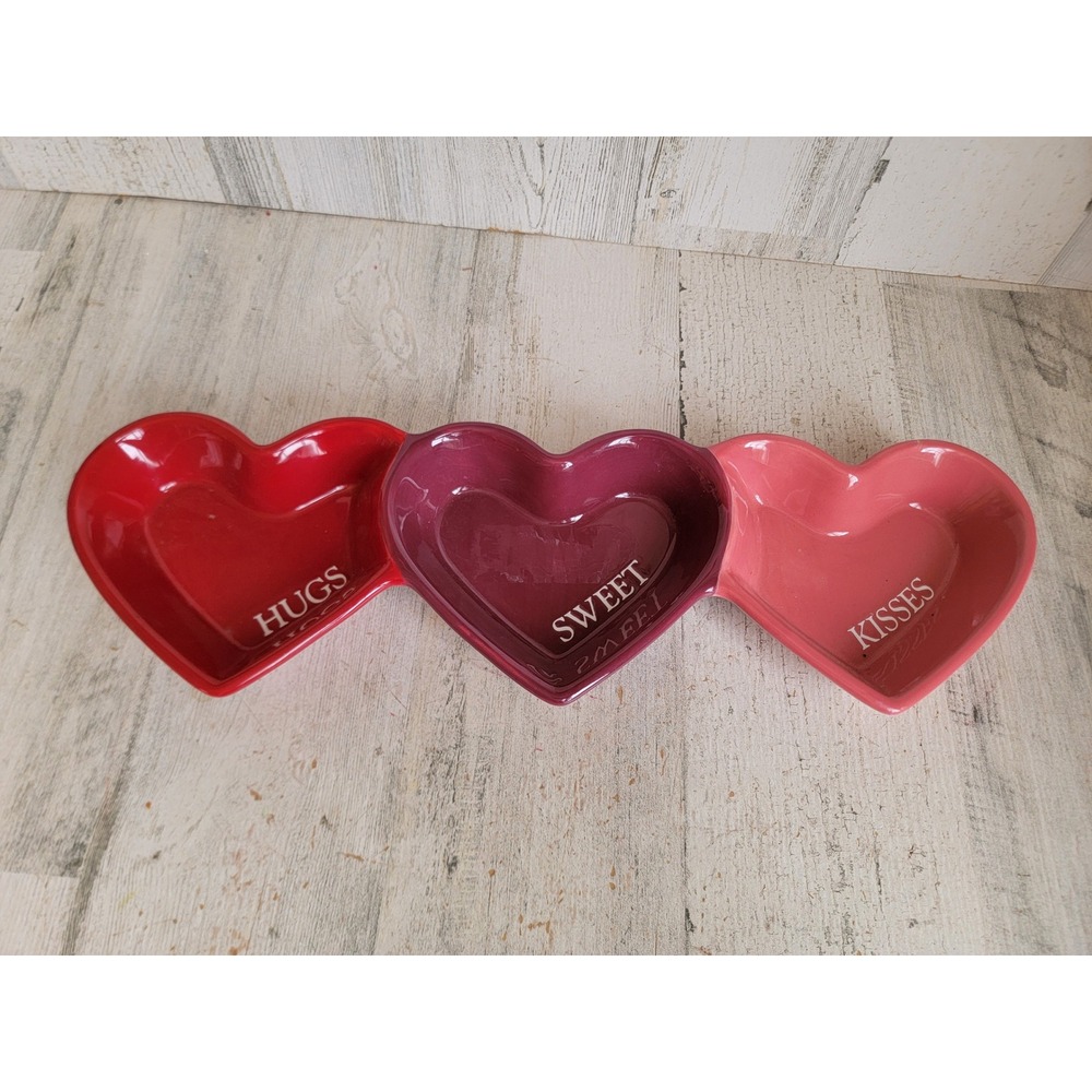 Valentine‎ hugs sweets kisses candy trinket tray figure red heart home decor